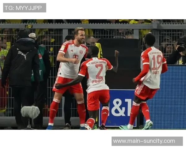 德甲第13轮最佳阵容揭晓凯恩奥利塞莱默尔施洛特贝克领衔入选 德甲第13轮最佳阵容揭晓凯恩奥利塞莱默尔施洛特贝克领衔入选