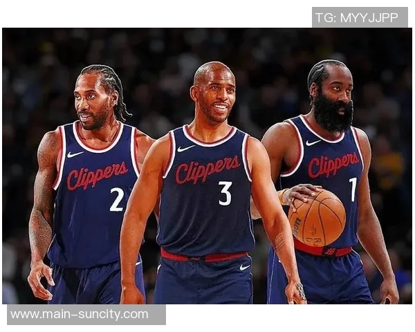 快船原定保罗摇头娃娃之夜因意外取消球迷失望不已