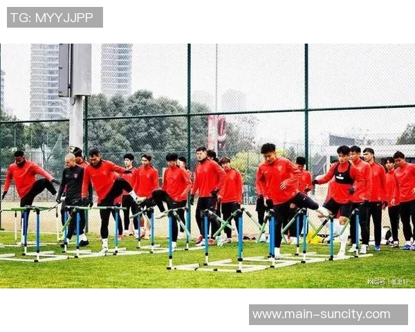 陕西联合在热身赛中以1比2惜败深圳新鹏城展现出顽强拼搏精神